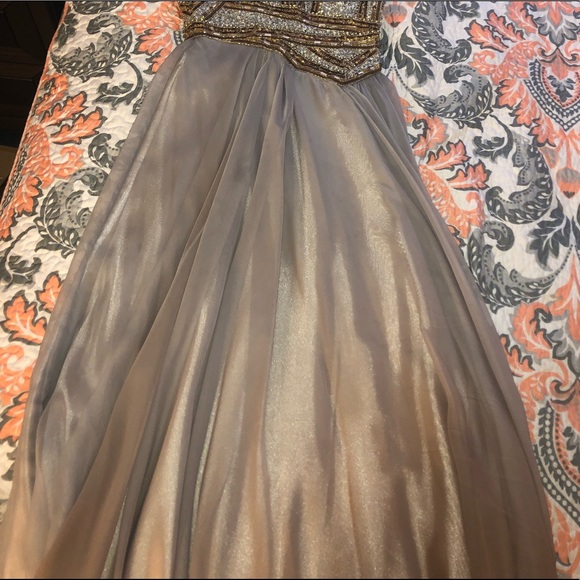 Terani Couture Prom Dress - Picture 7 of 8